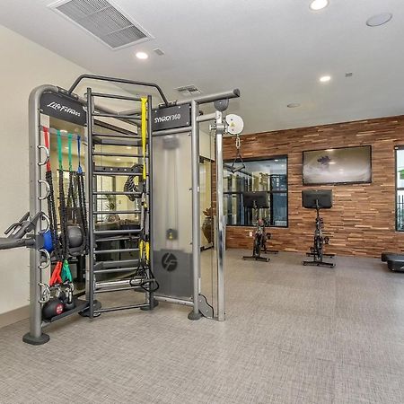 Ascent North Scottsdale Pool Gym Apartments Near Mayo And Scottsdale Quarter Bagian luar foto