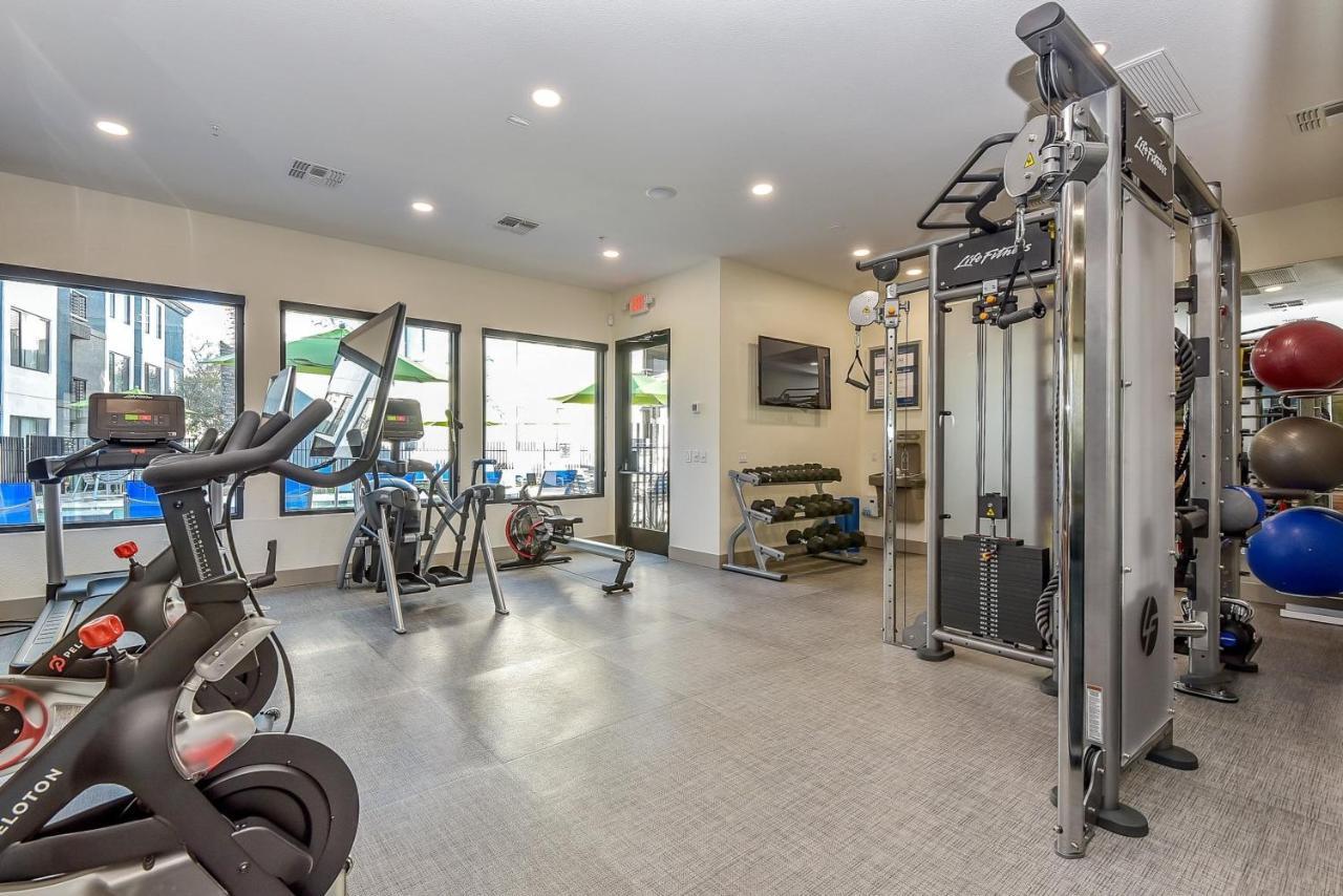 Ascent North Scottsdale Pool Gym Apartments Near Mayo And Scottsdale Quarter Bagian luar foto