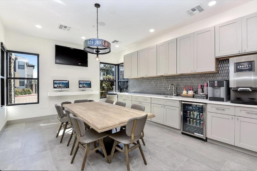 Ascent North Scottsdale Pool Gym Apartments Near Mayo And Scottsdale Quarter Bagian luar foto